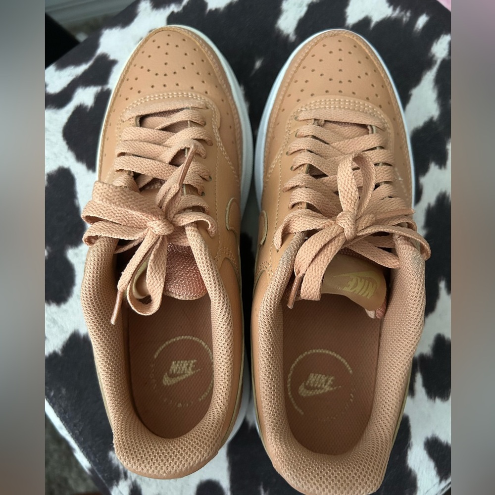 Nike Women's Sneakers in Tan and White - Picture 2 of 3